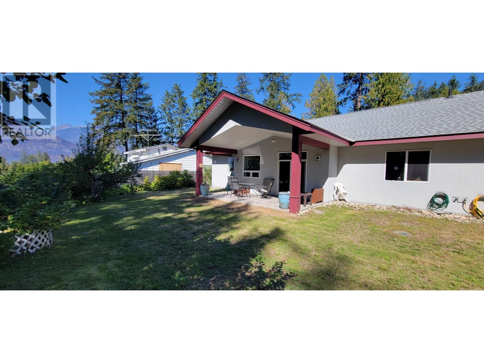 515 9th Avenue, New Denver, British Columbia  V0G 1S0 - Photo 25 - 2479679