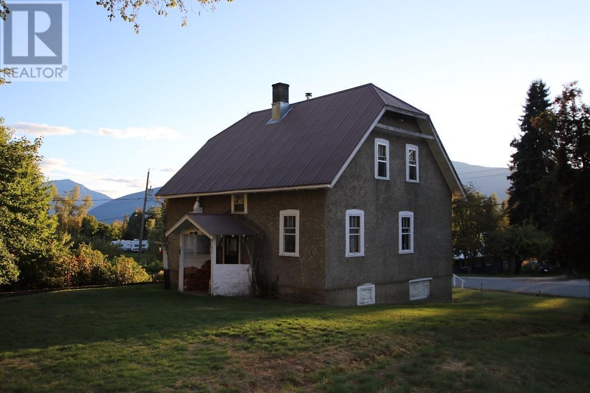 431 Alexander Road, Nakusp, British Columbia  V0G 1R1 - Photo 13 - 2479710