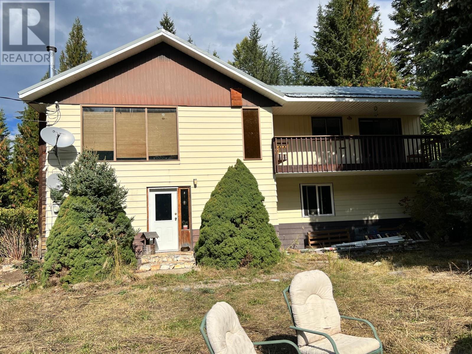 9905 6 Highway, Salmo, British Columbia  V0G 1Z0 - Photo 10 - 2479740