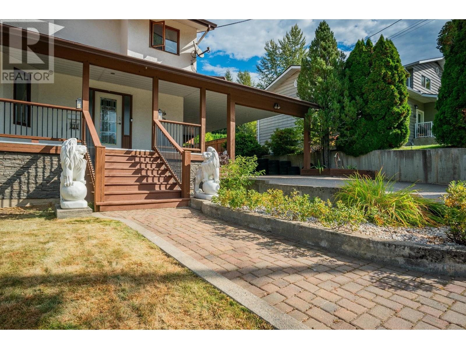 110 Cedar Avenue, Fruitvale, British Columbia  V0G 1L0 - Photo 47 - 2479785