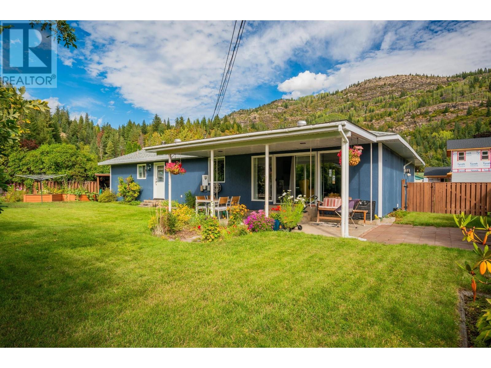 1007 Regan Crescent, Trail, British Columbia  V1R 1C2 - Photo 40 - 2479864