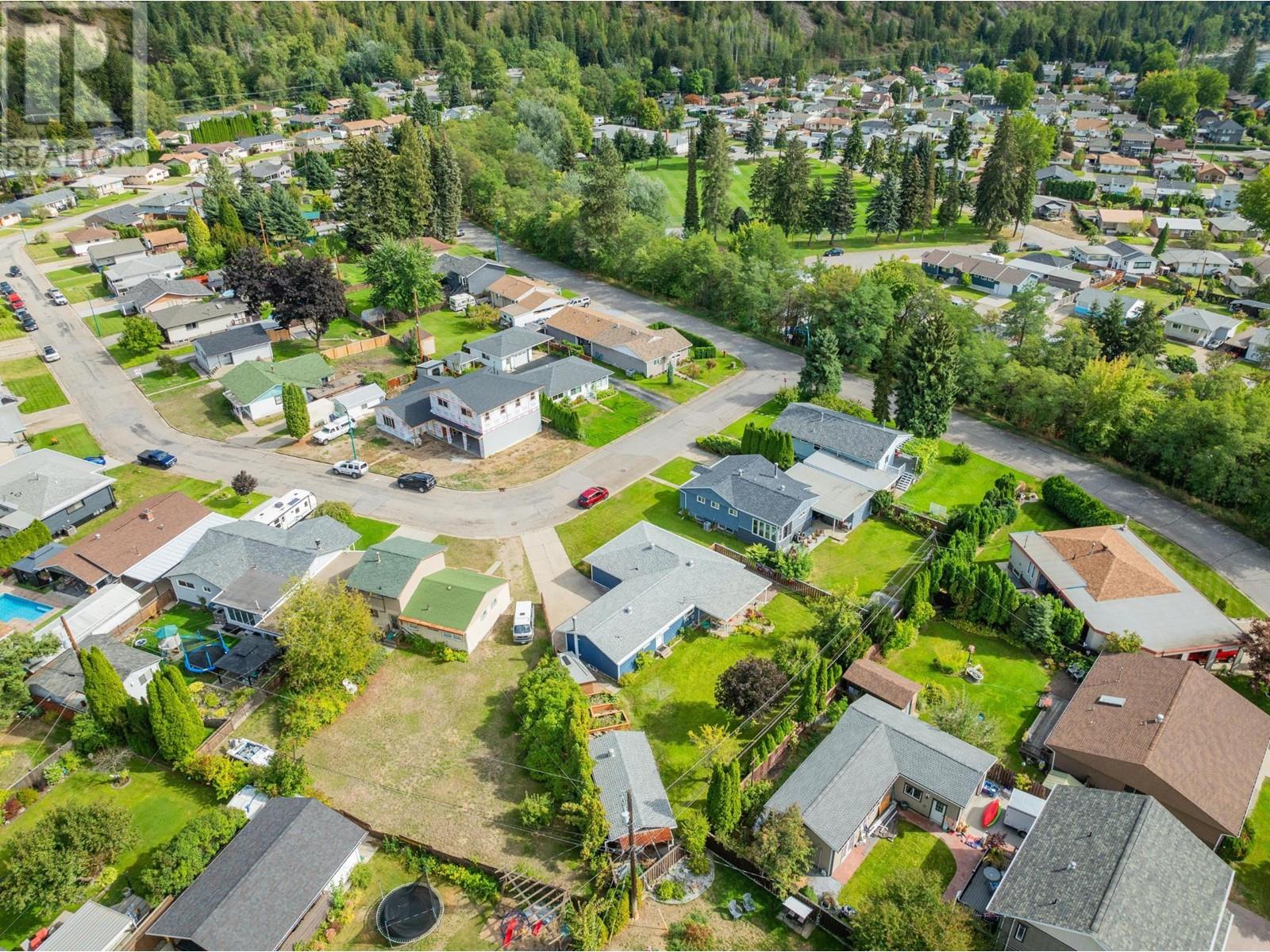 1007 Regan Crescent, Trail, British Columbia  V1R 1C2 - Photo 60 - 2479864