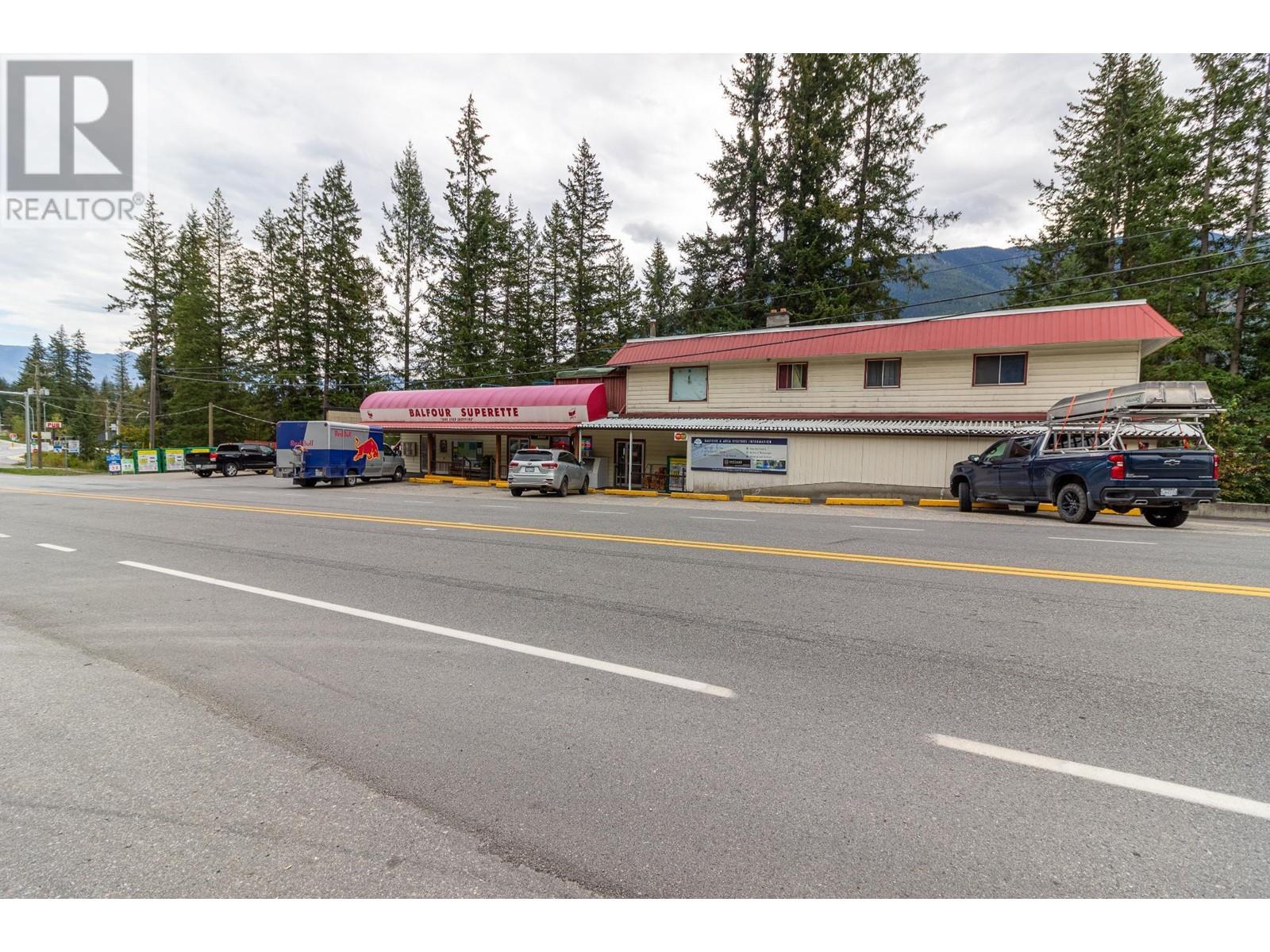 7824 3a Highway, Balfour, British Columbia  V0G 1C0 - Photo 1 - 2480022