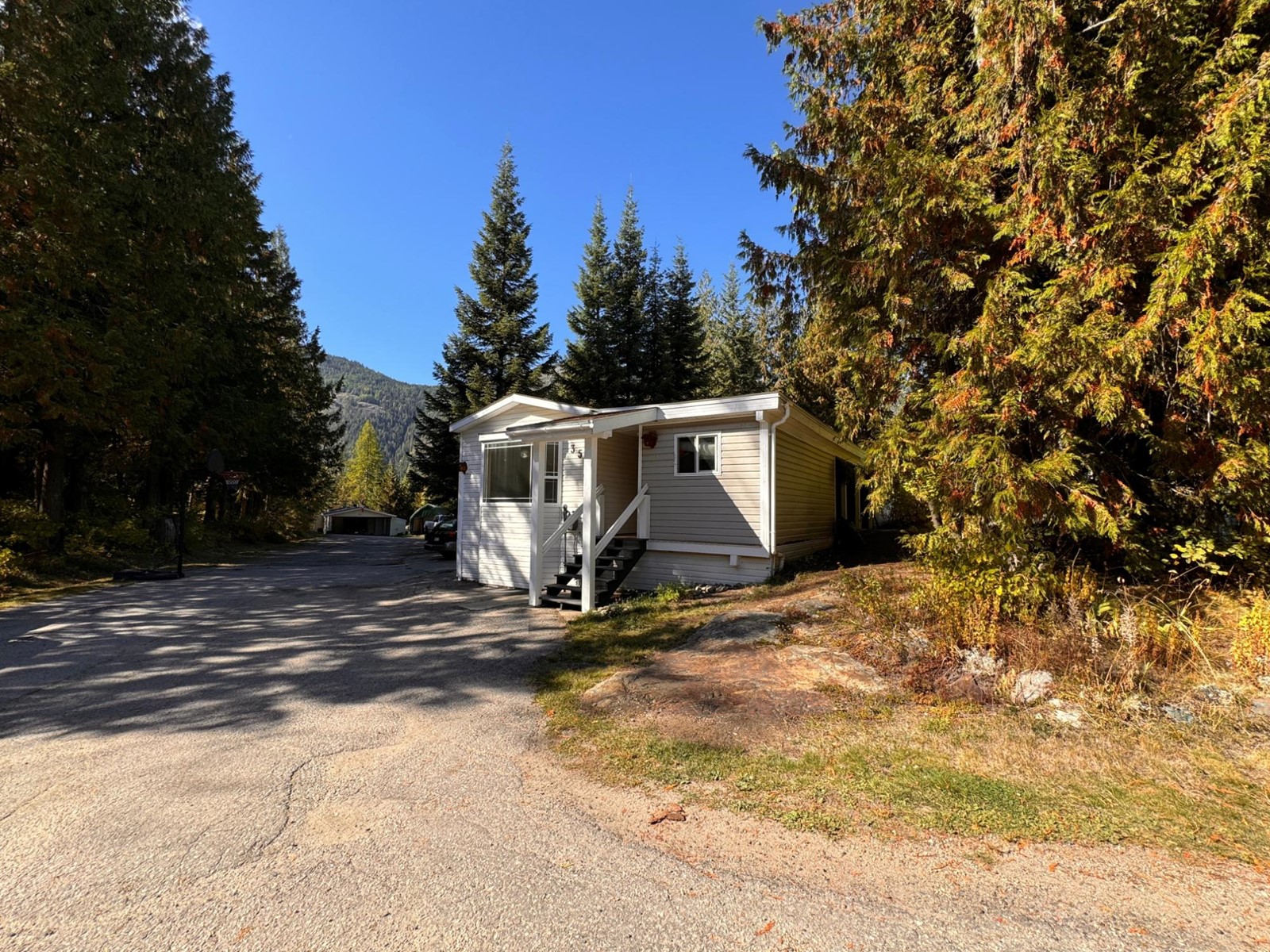 35 - 891 Monte Vista Drive, Rossland, British Columbia  V0G 1Y0 - Photo 33 - 2480071