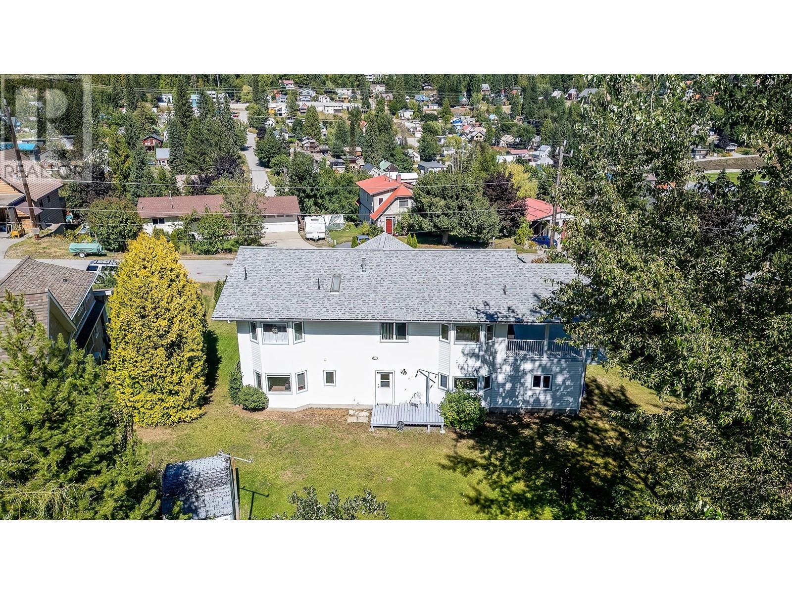 1495 Victoria Avenue, Rossland, British Columbia  V0G 1Y0 - Photo 80 - 2480107