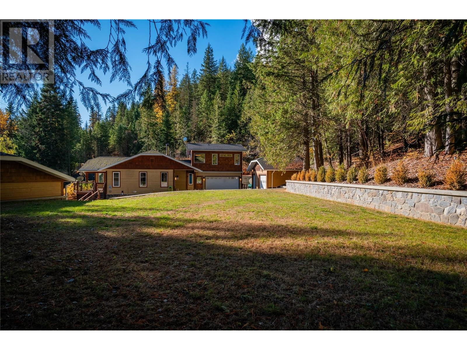 635 Highway 22 Highway Lot# A, Rossland, British Columbia  V0G 1Y0 - Photo 71 - 10326866