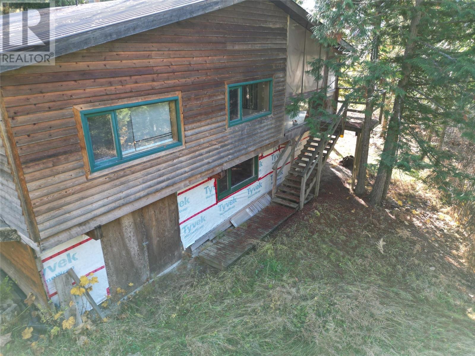 1505 Inonoaklin Valley Road, Edgewood, British Columbia  V0G 1J0 - Photo 31 - 10326836