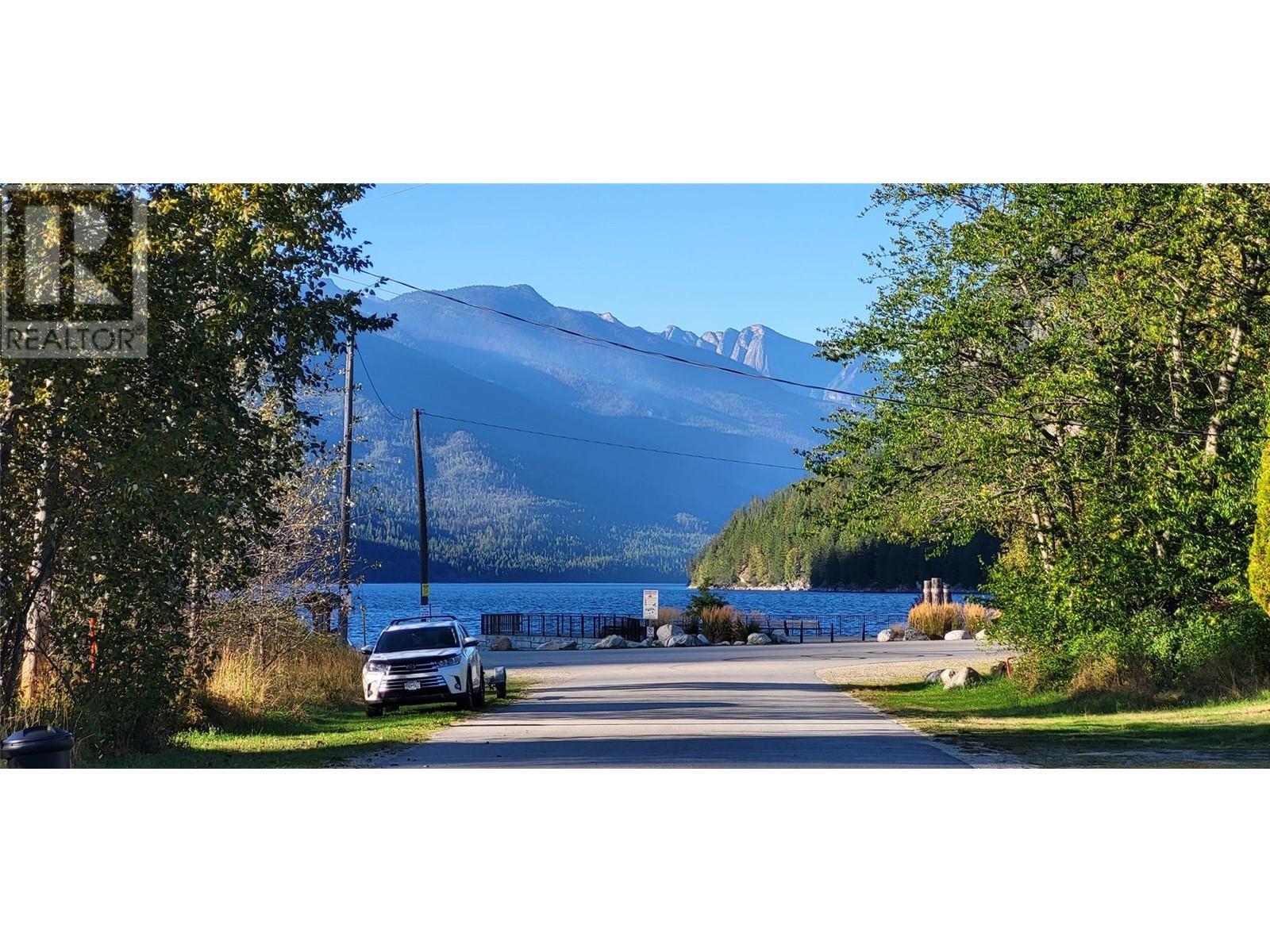 303 Delany Avenue, Slocan, British Columbia  V0G 2C0 - Photo 39 - 10326989