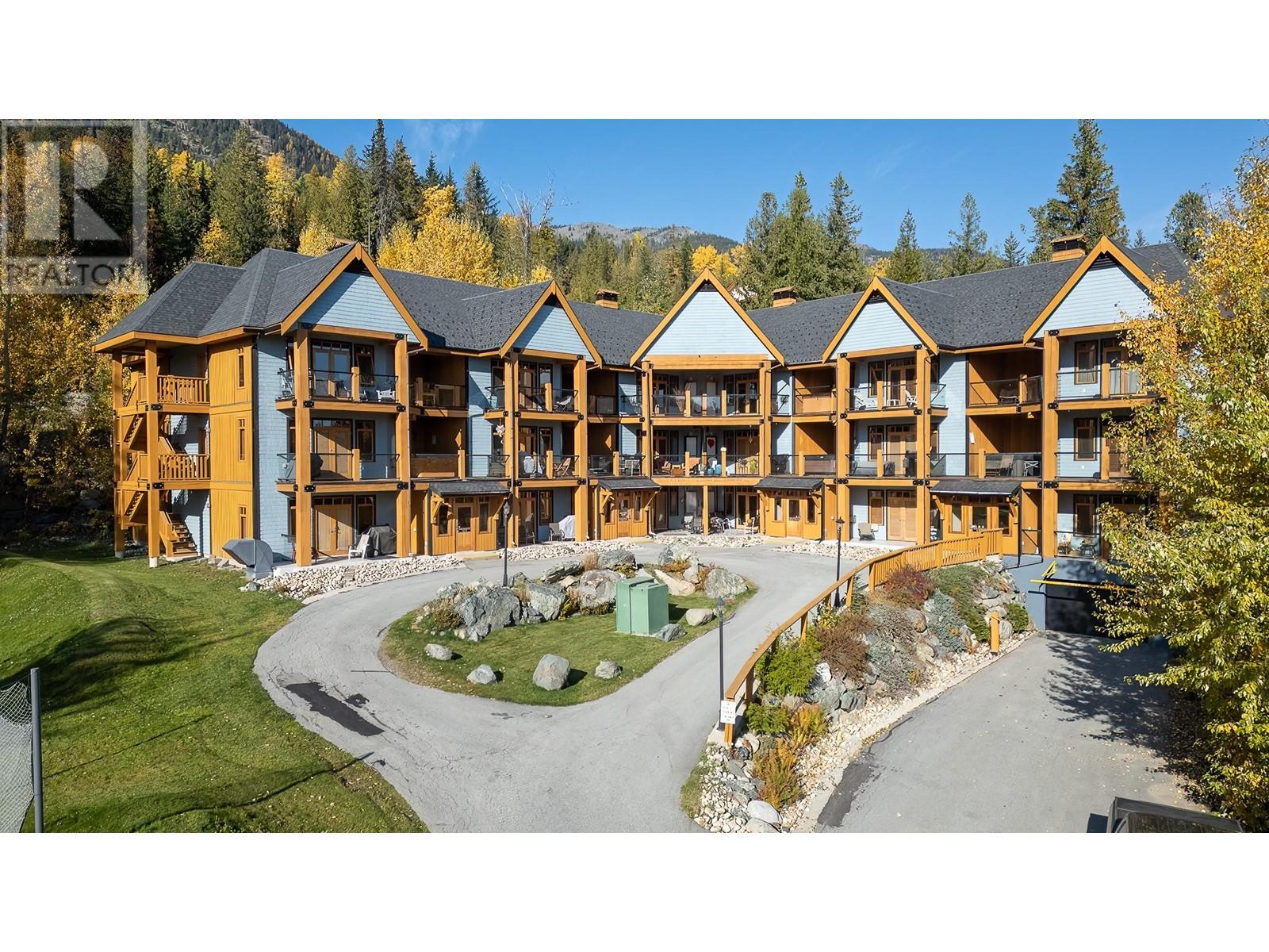 <h3>$565,000</h3><p>1008 Olaus Way Unit# 8, Rossland, British Columbia</p>