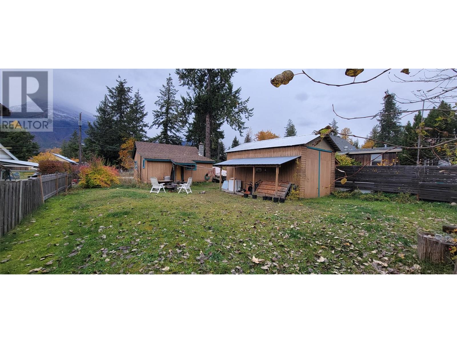 308 Kildare Street, New Denver, British Columbia  V0G 1S1 - Photo 9 - 10327221