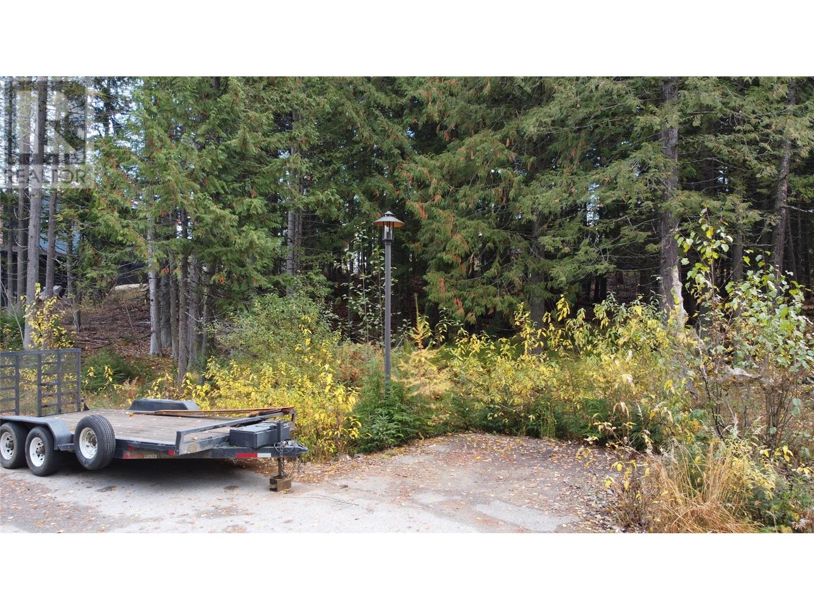 210 Cedar Creek Place Lot# Sl 10, Rossland, British Columbia  V0G 1Y0 - Photo 3 - 10327718