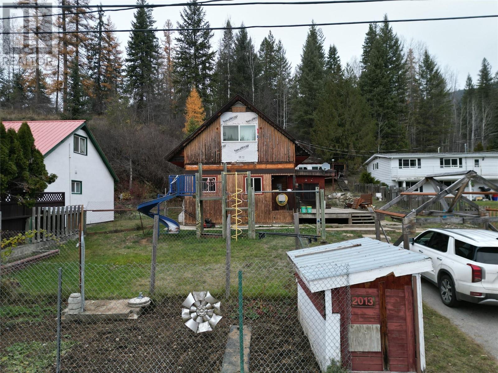 2013 Hepburn Drive, Fruitvale, British Columbia  V0G 1L1 - Photo 47 - 10328247