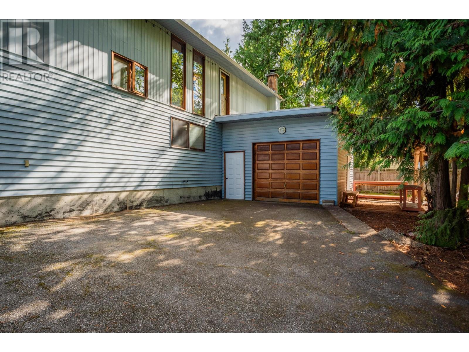 5342 Amundsen Road, Kaslo, British Columbia  V0G 1M0 - Photo 11 - 10329056