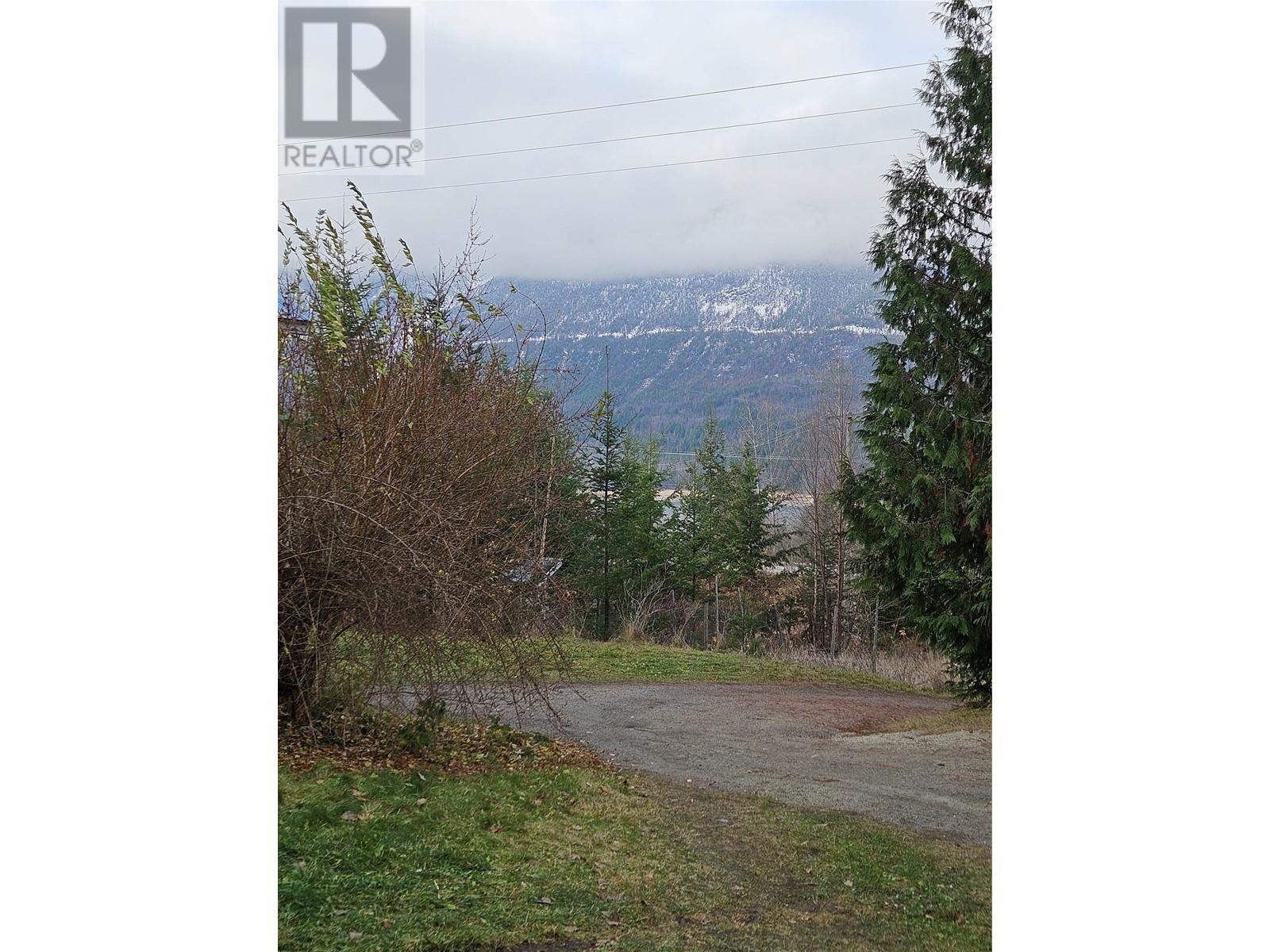 4939 Hwy 6 W, Burton, British Columbia  V0G 1E0 - Photo 20 - 10329598