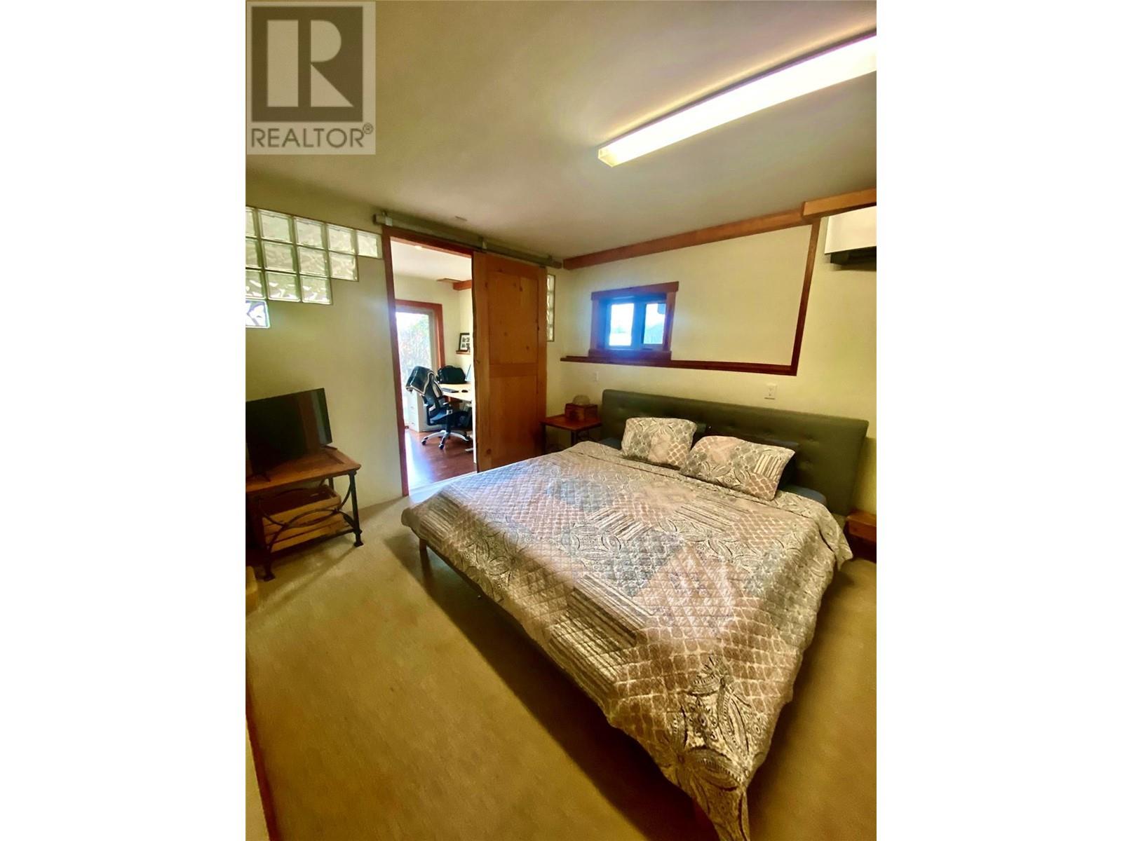 641 Front Street, Kaslo, British Columbia  V0G 1M0 - Photo 14 - 10329582