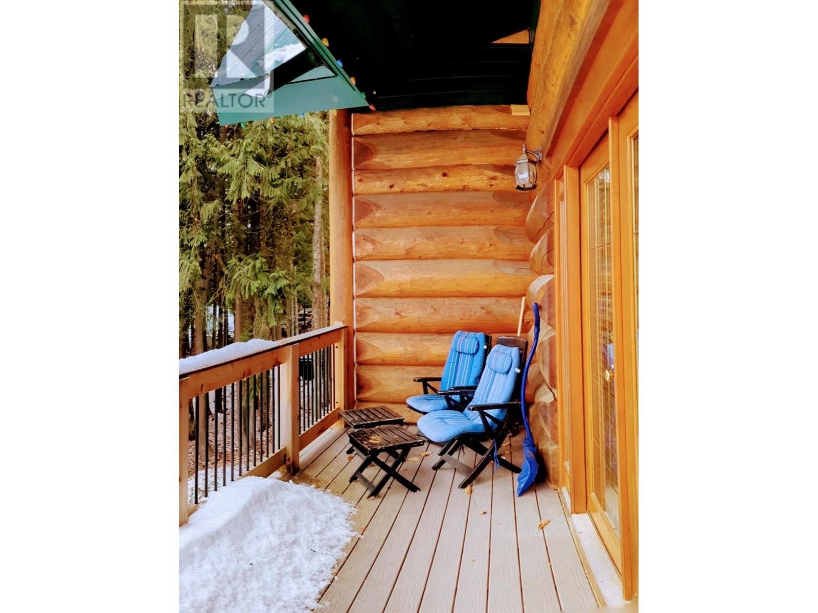 1177 Davis Street, Rossland, British Columbia  V0G 1Y0 - Photo 28 - 10329855