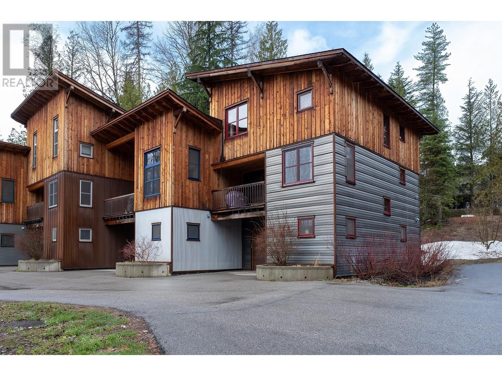 1011 Telemark Road Unit# A3, Rossland, British Columbia  V0G 1Y0 - Photo 40 - 10330918