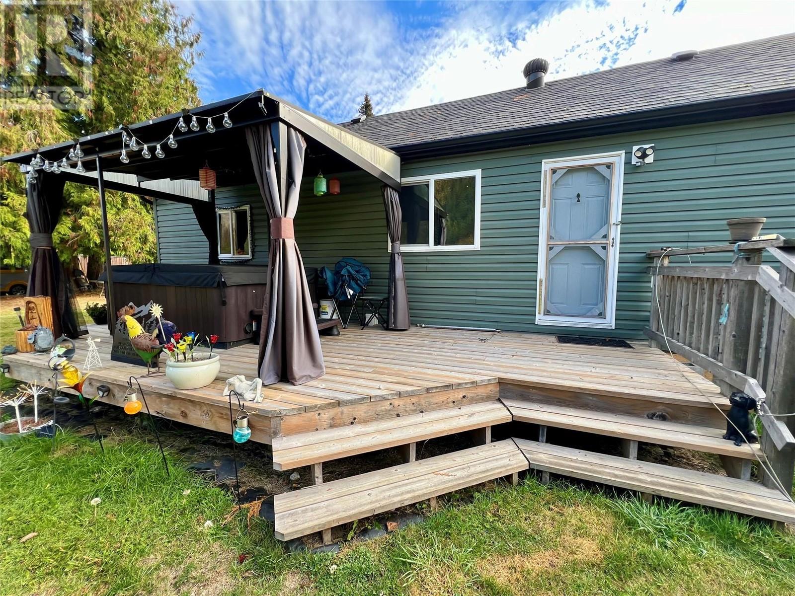 515 Main Street, Slocan, British Columbia  V0G 2C0 - Photo 37 - 10331180