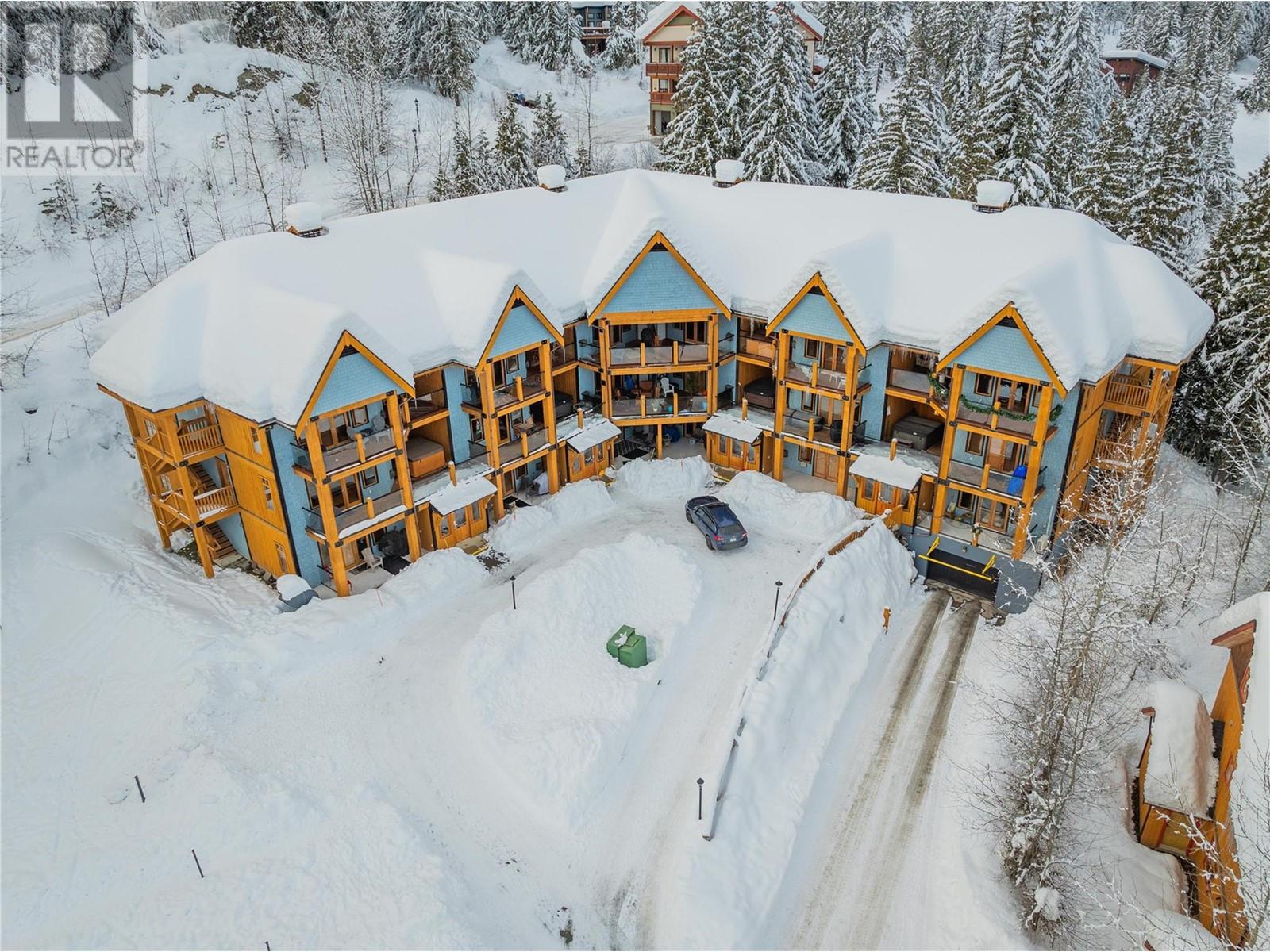 1008 Olaus Way Unit# 7, Rossland, British Columbia  V0G 1Y0 - Photo 3 - 10331446