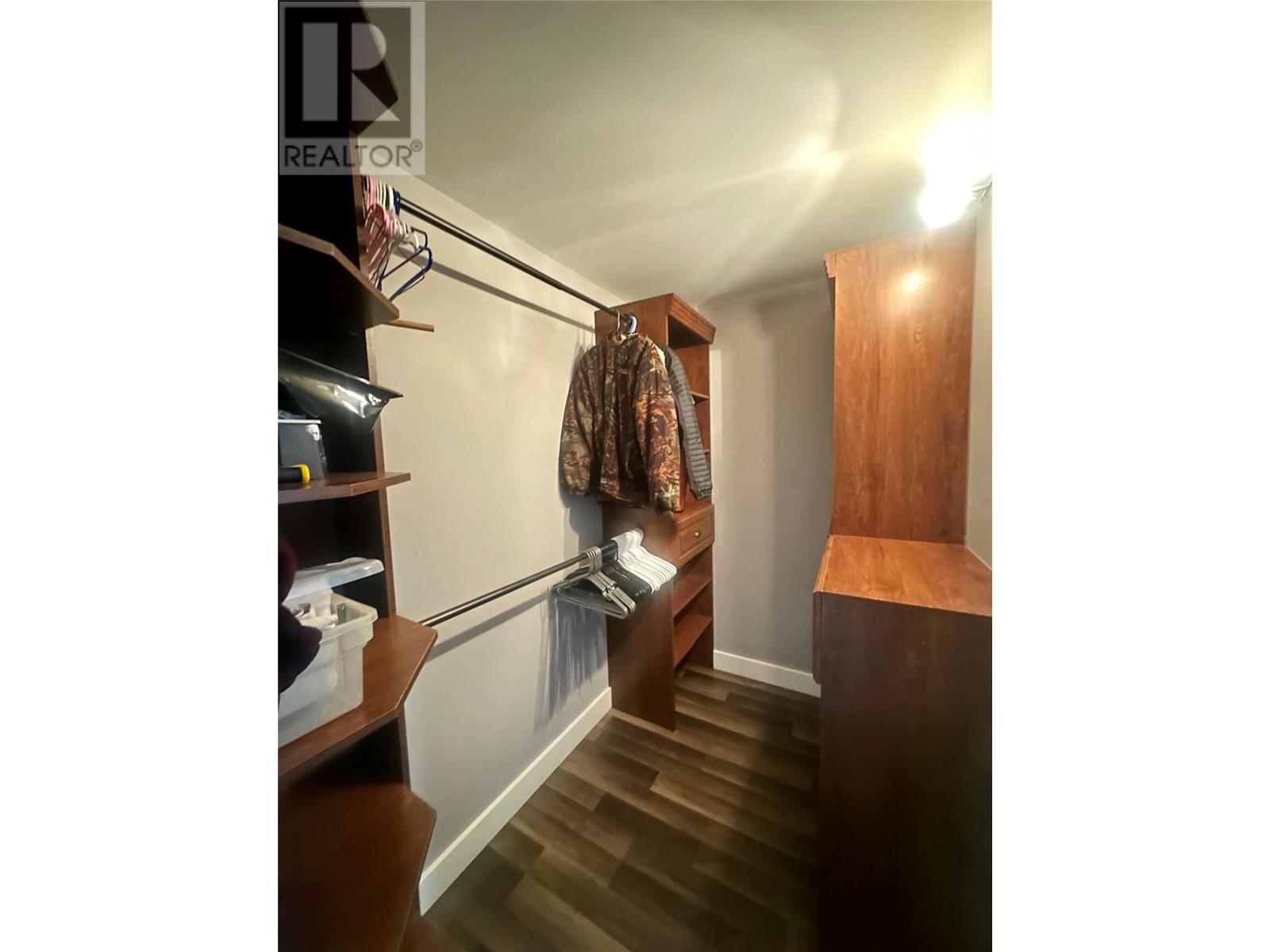 1036 Frances Street, Castlegar, British Columbia  V0G 1X0 - Photo 20 - 10331181