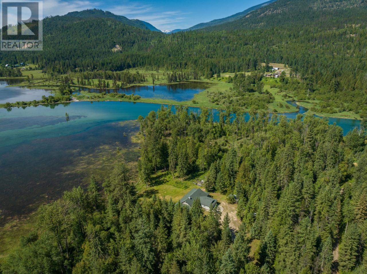 8798 Gravel Pit Road, Slocan, British Columbia  V0G 2C0 - Photo 3 - 10332700