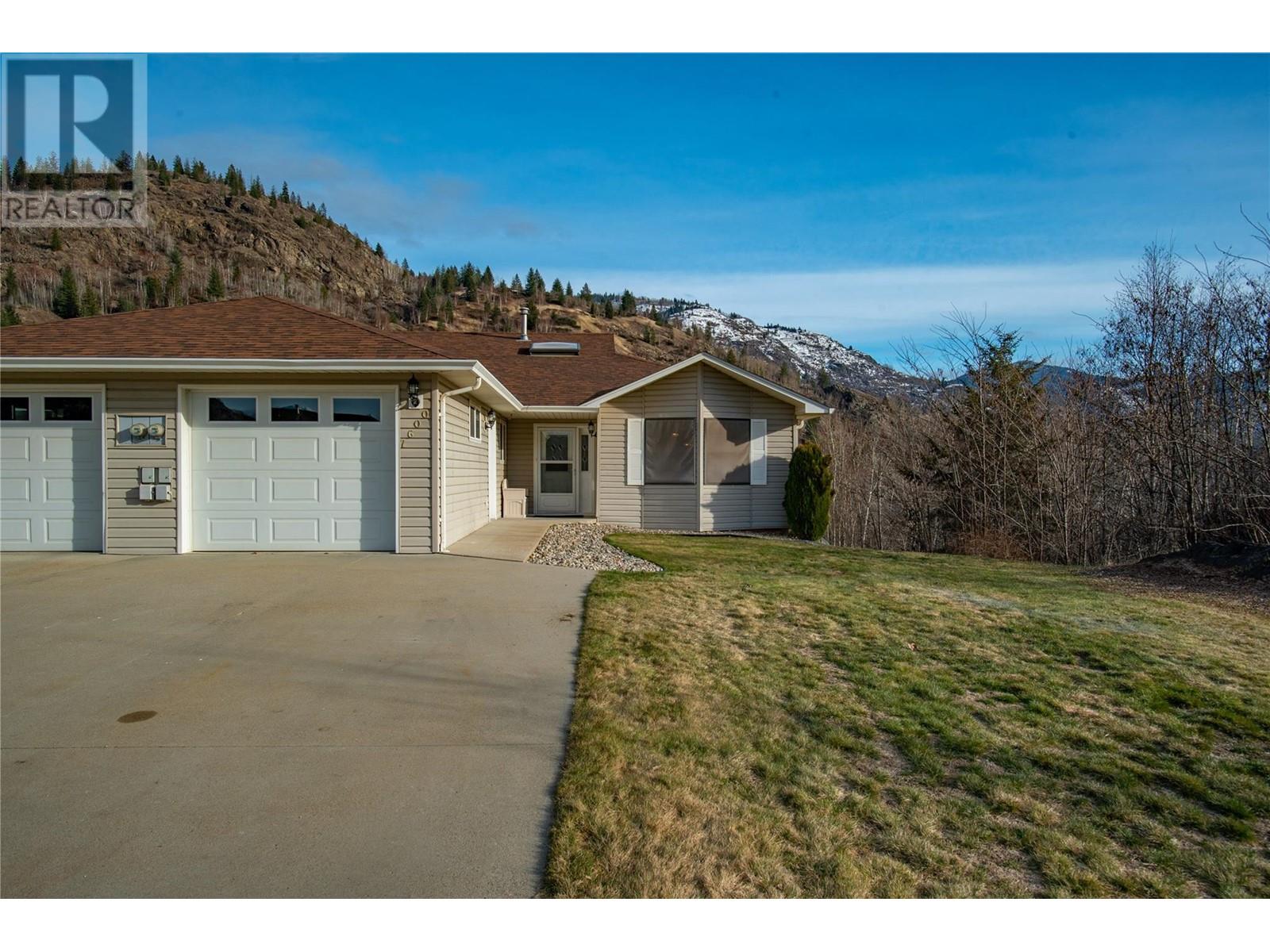 7600 Crema Drive, Trail, British Columbia  V1R 2Y8 - Photo 2 - 10332856