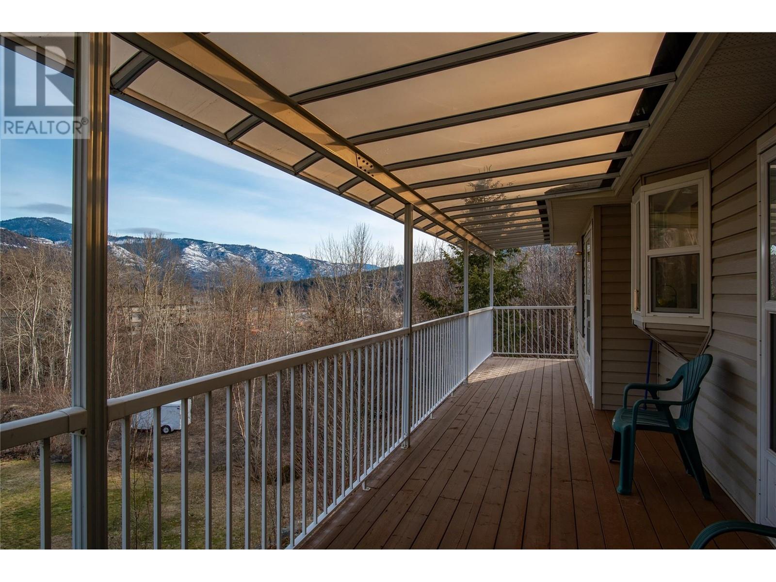 7600 Crema Drive, Trail, British Columbia  V1R 2Y8 - Photo 34 - 10332856