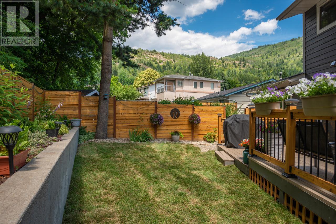 2201 Mcbride Street, Trail, British Columbia  V1R 3A6 - Photo 61 - 10333240