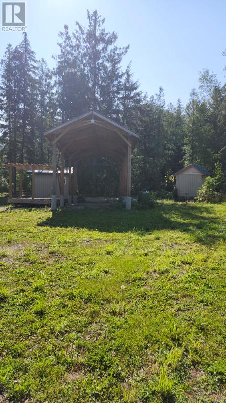 102 Eagles Nest Road, Summit Lake, British Columbia  V0G 1R1 - Photo 18 - 10333427