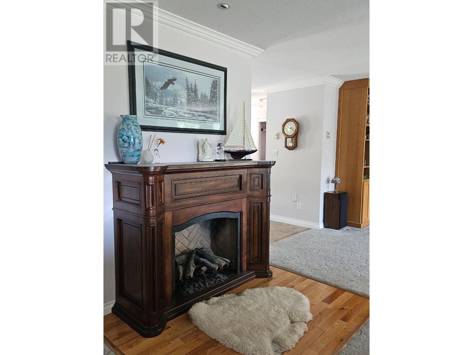 303 Nelson Avenue, Nakusp, British Columbia  V0G 1R0 - Photo 10 - 10334386