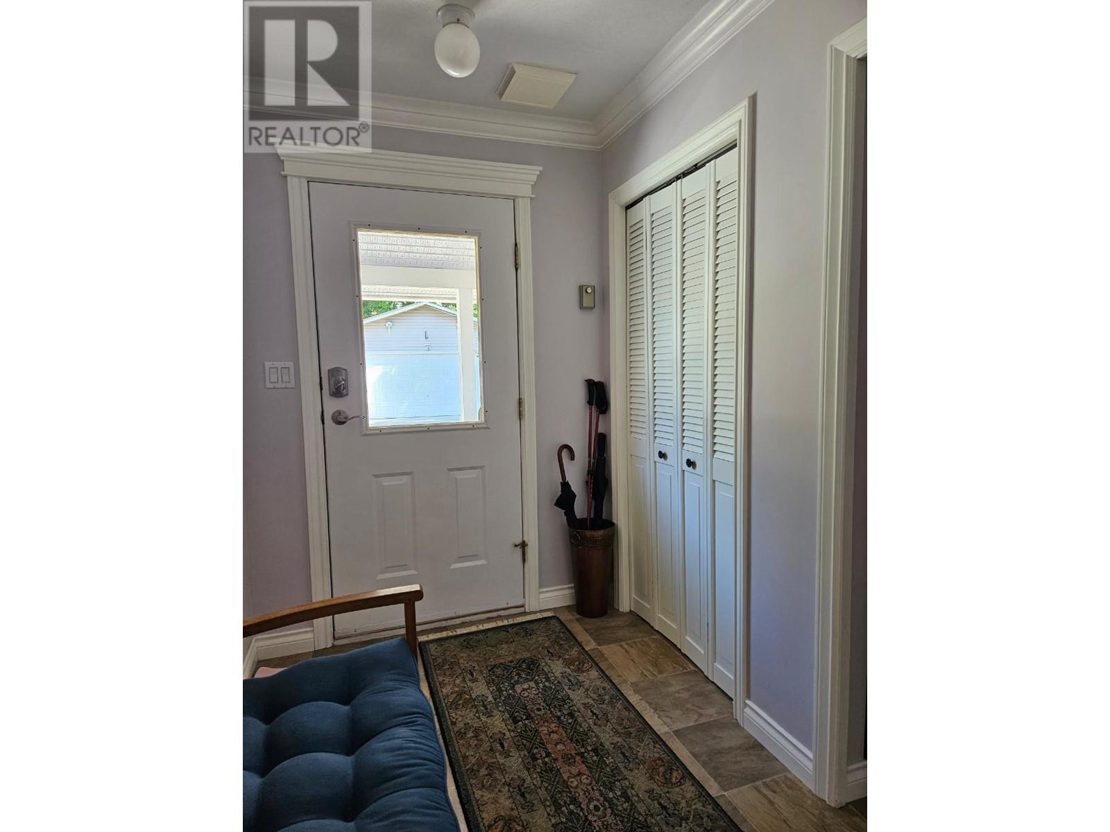 303 Nelson Avenue, Nakusp, British Columbia  V0G 1R0 - Photo 16 - 10334386