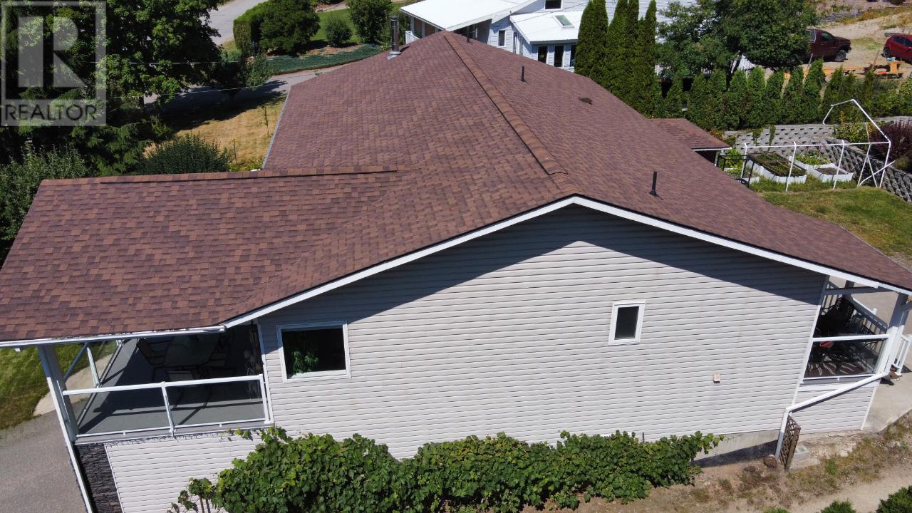 303 Nelson Avenue, Nakusp, British Columbia  V0G 1R0 - Photo 47 - 10334386