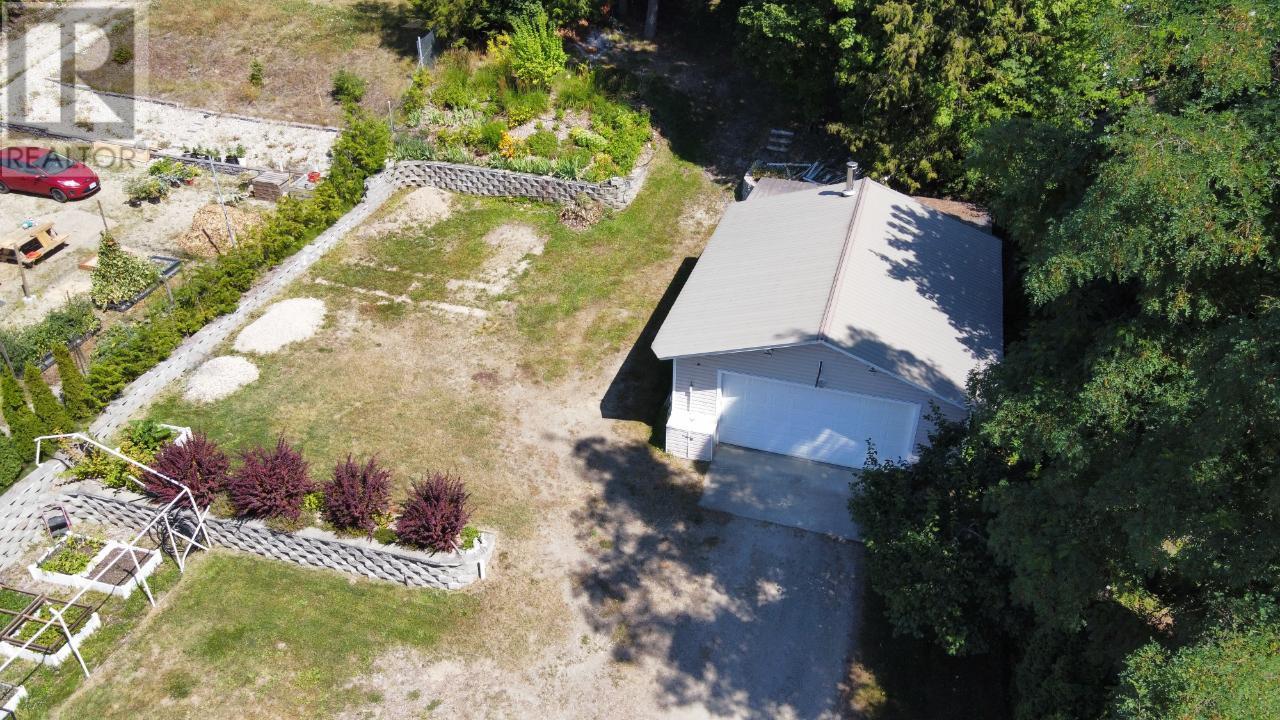 303 Nelson Avenue, Nakusp, British Columbia  V0G 1R0 - Photo 48 - 10334386