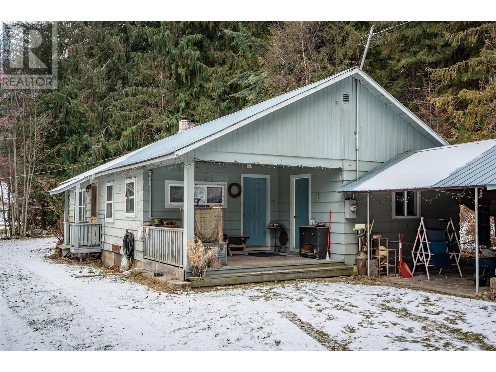 8927 Koehle Road, Kaslo, British Columbia  V0G 1M0 - Photo 14 - 10334476