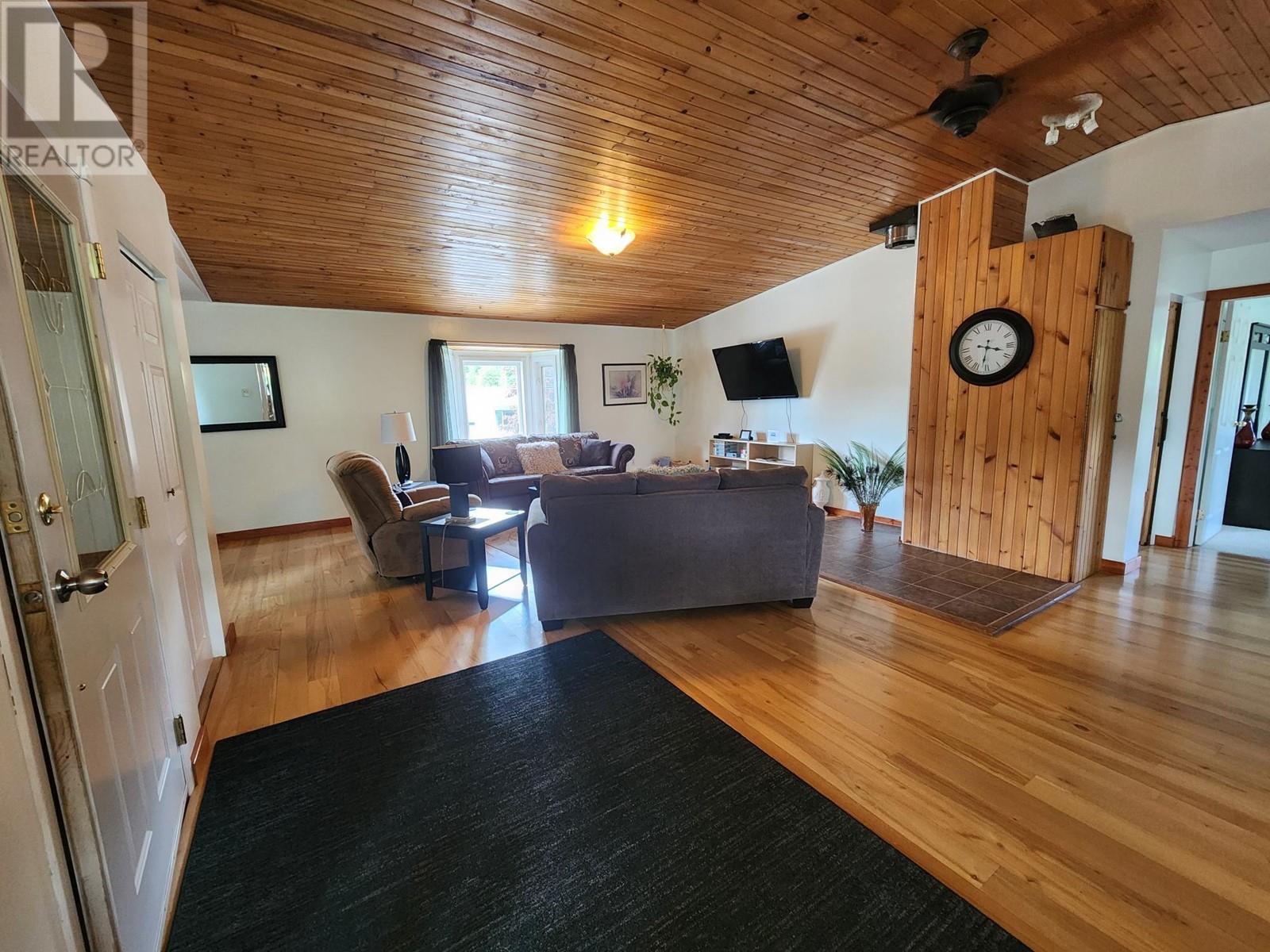 316 3rd  Nw Avenue, Nakusp, British Columbia  V0G 1R0 - Photo 34 - 10334850