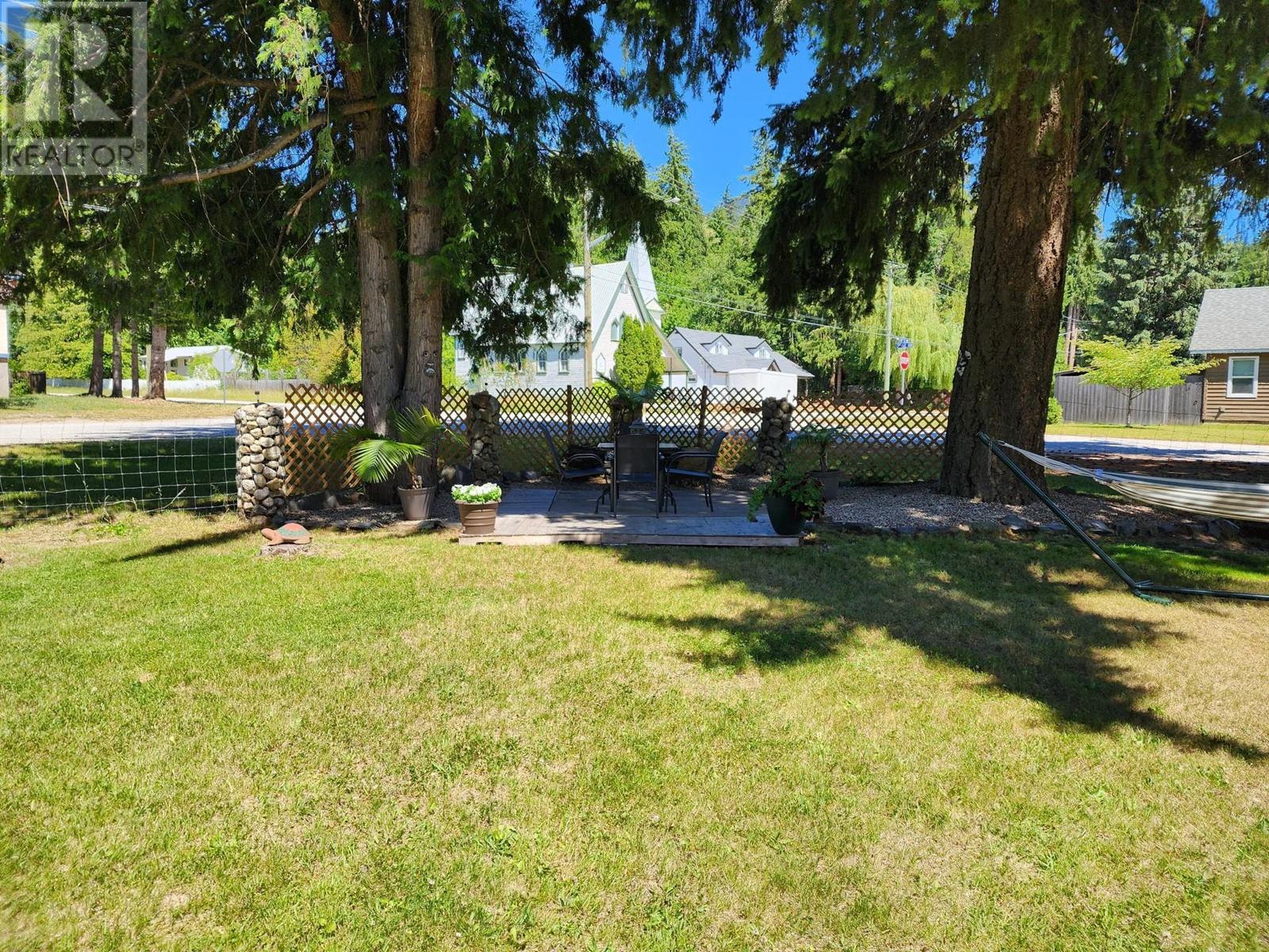 316 3rd  Nw Avenue, Nakusp, British Columbia  V0G 1R0 - Photo 45 - 10334850