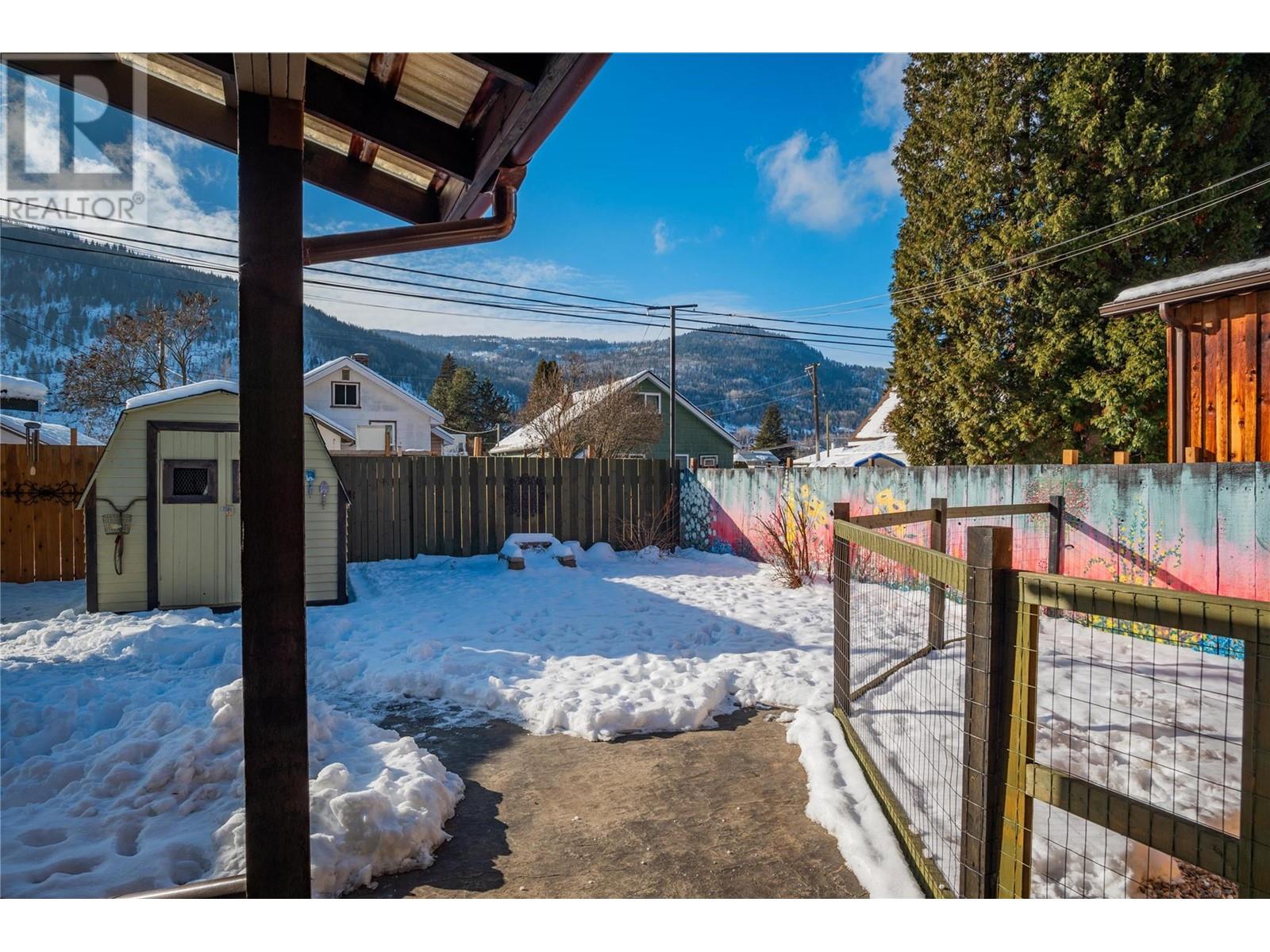 2130 Seventh Avenue, Trail, British Columbia  V1R 3C6 - Photo 49 - 10334929