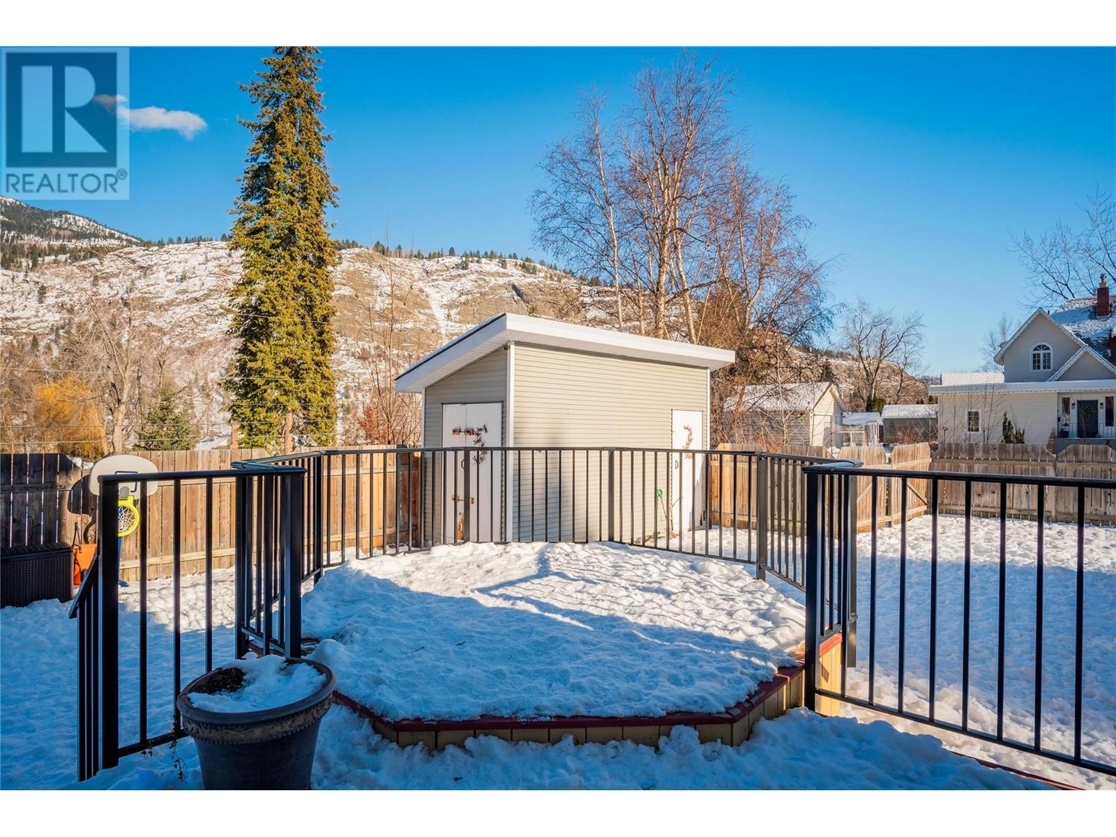 300 Kootenay Avenue, Trail, British Columbia  V1R 1H5 - Photo 48 - 10335255