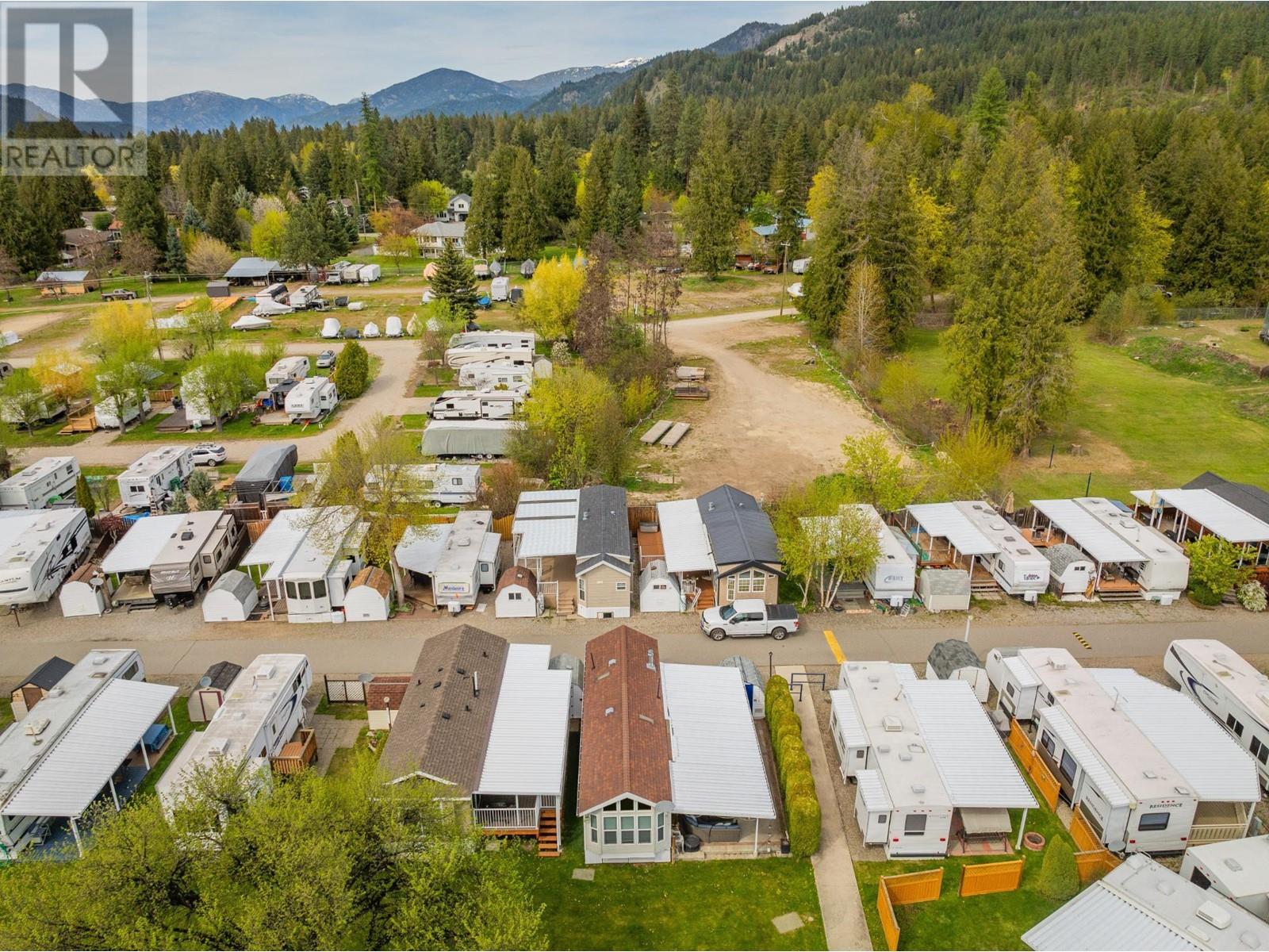 1835 Bakery Frontage Road Unit# 77, Christina Lake, British Columbia  V0H 1E2 - Photo 27 - 10335672