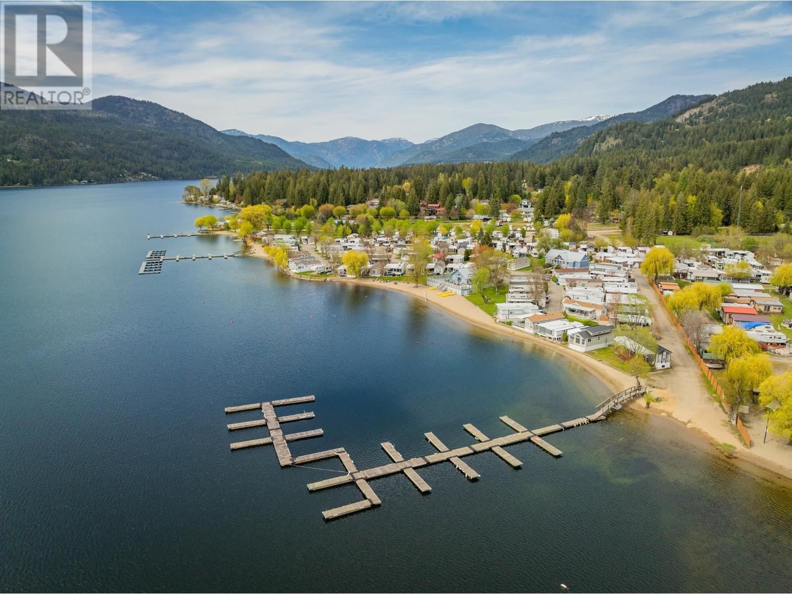 1835 Bakery Frontage Road Unit# 77, Christina Lake, British Columbia  V0H 1E2 - Photo 3 - 10335672