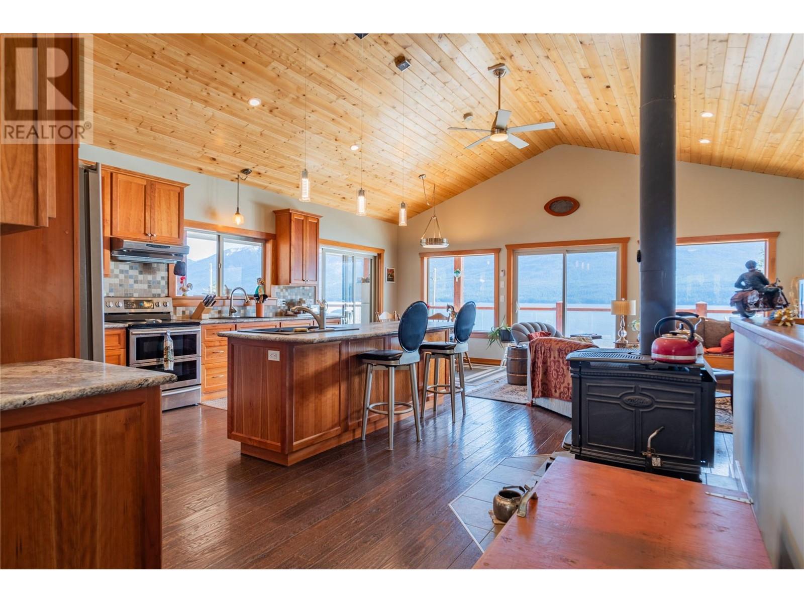 3558 Sprague Street, Ainsworth, British Columbia  V0G 1A0 - Photo 31 - 10335732
