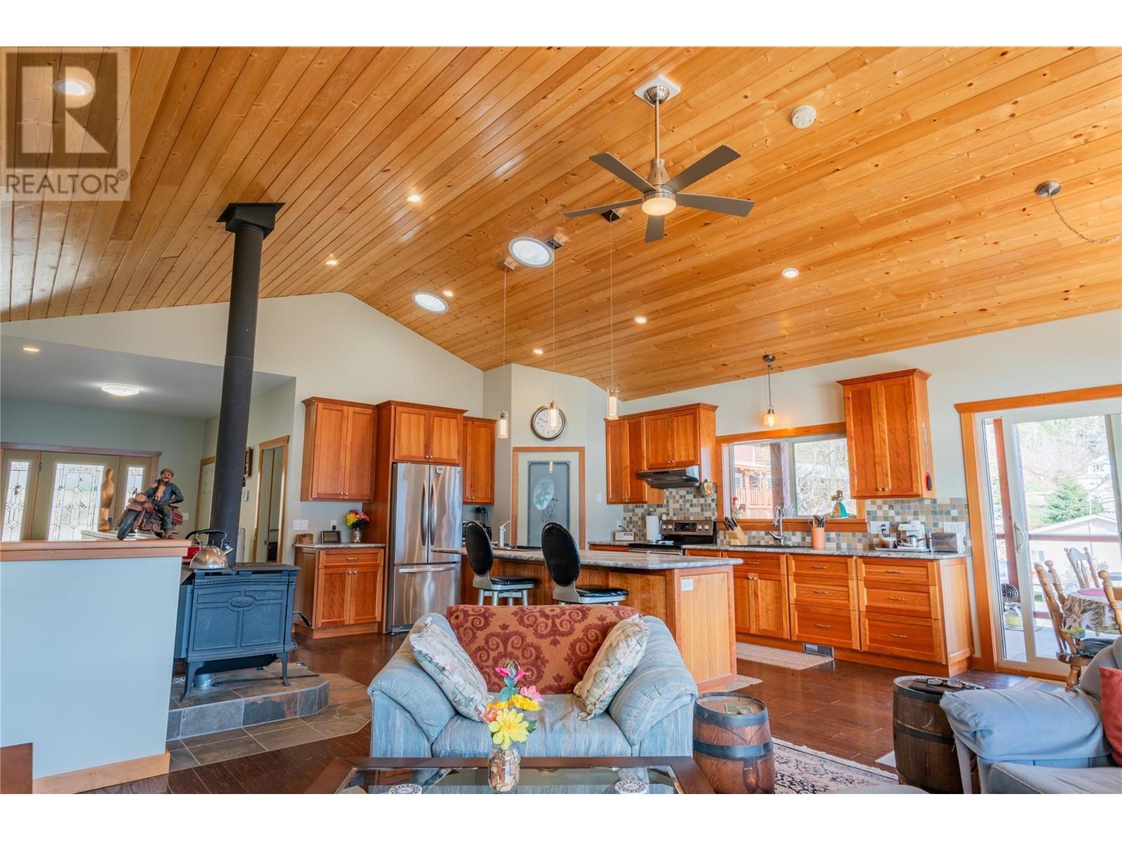 3558 Sprague Street, Ainsworth, British Columbia  V0G 1A0 - Photo 37 - 10335732