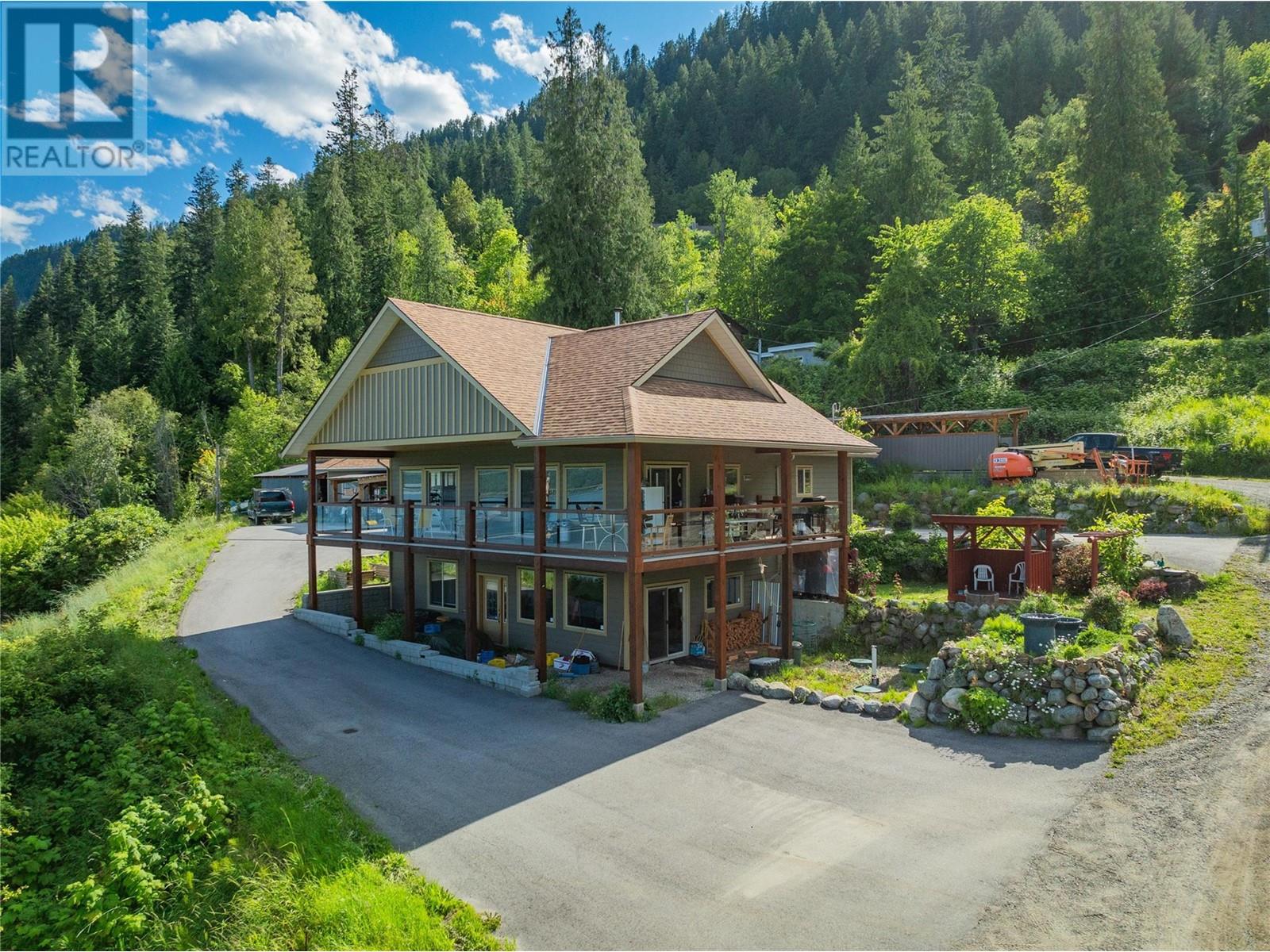 3558 Sprague Street, Ainsworth, British Columbia  V0G 1A0 - Photo 4 - 10335732