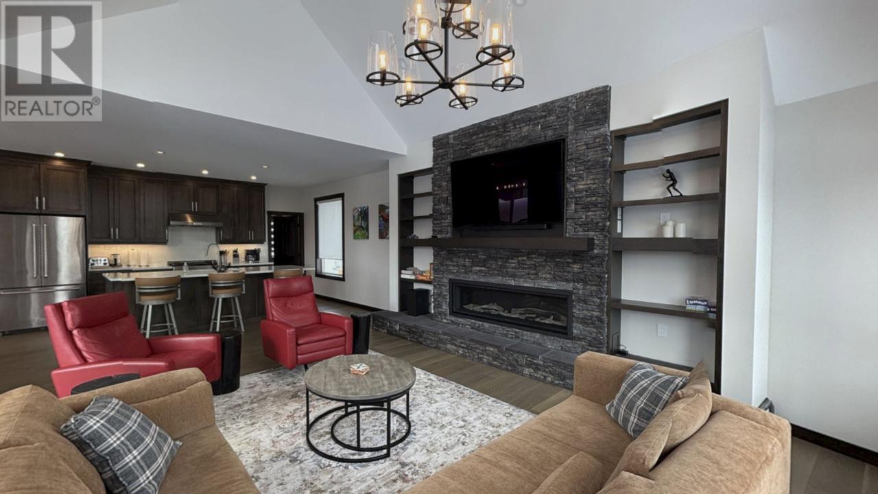 2001 Crest Road Unit# B, Rossland, British Columbia  V0G 1Y0 - Photo 15 - 10336167