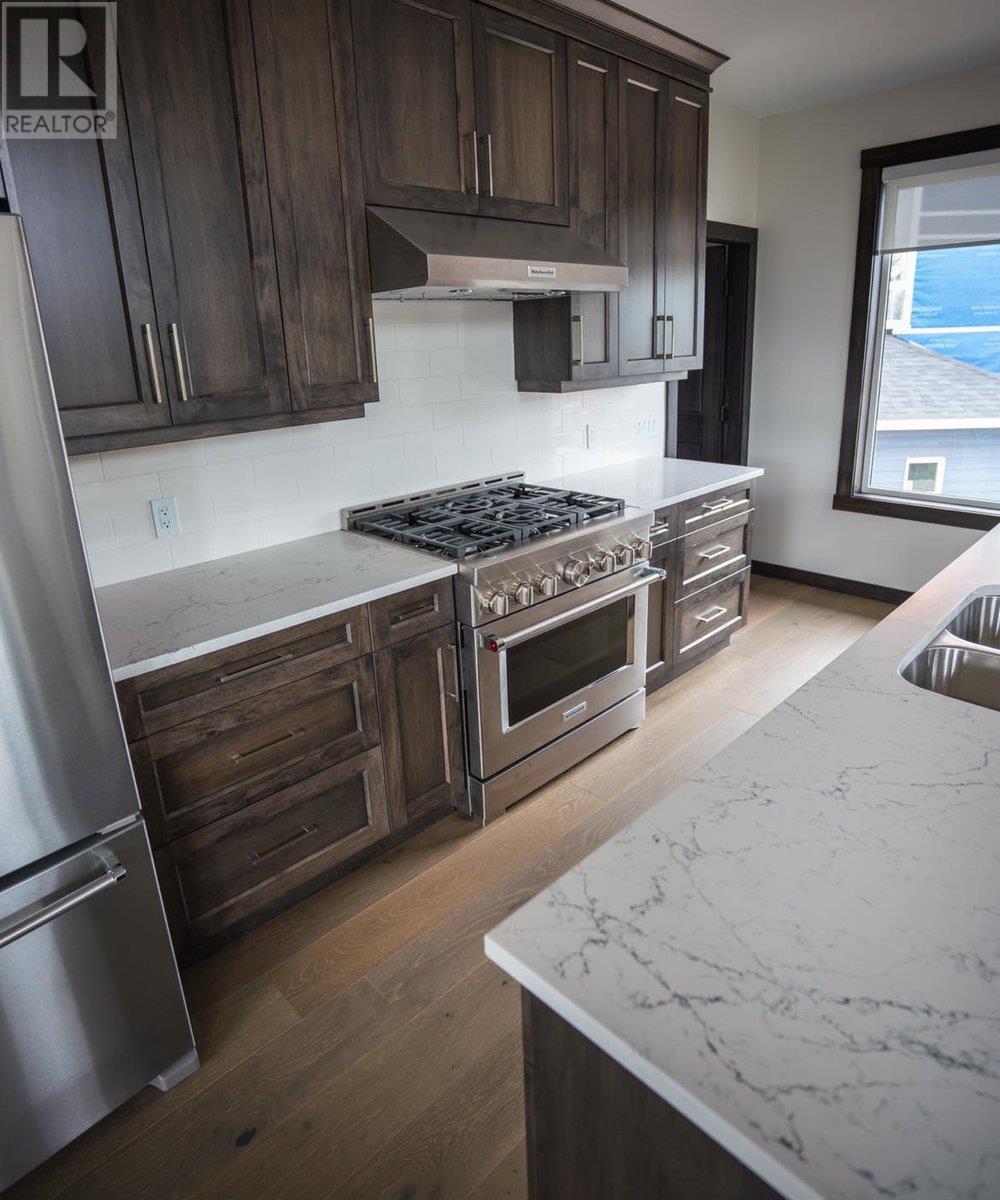 2001 Crest Road Unit# B, Rossland, British Columbia  V0G 1Y0 - Photo 22 - 10336167