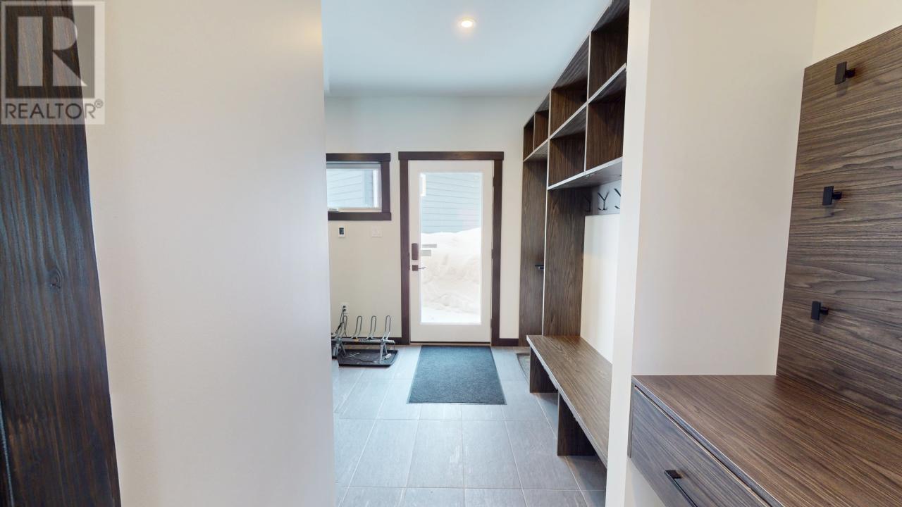 2001 Crest Road Unit# B, Rossland, British Columbia  V0G 1Y0 - Photo 30 - 10336167