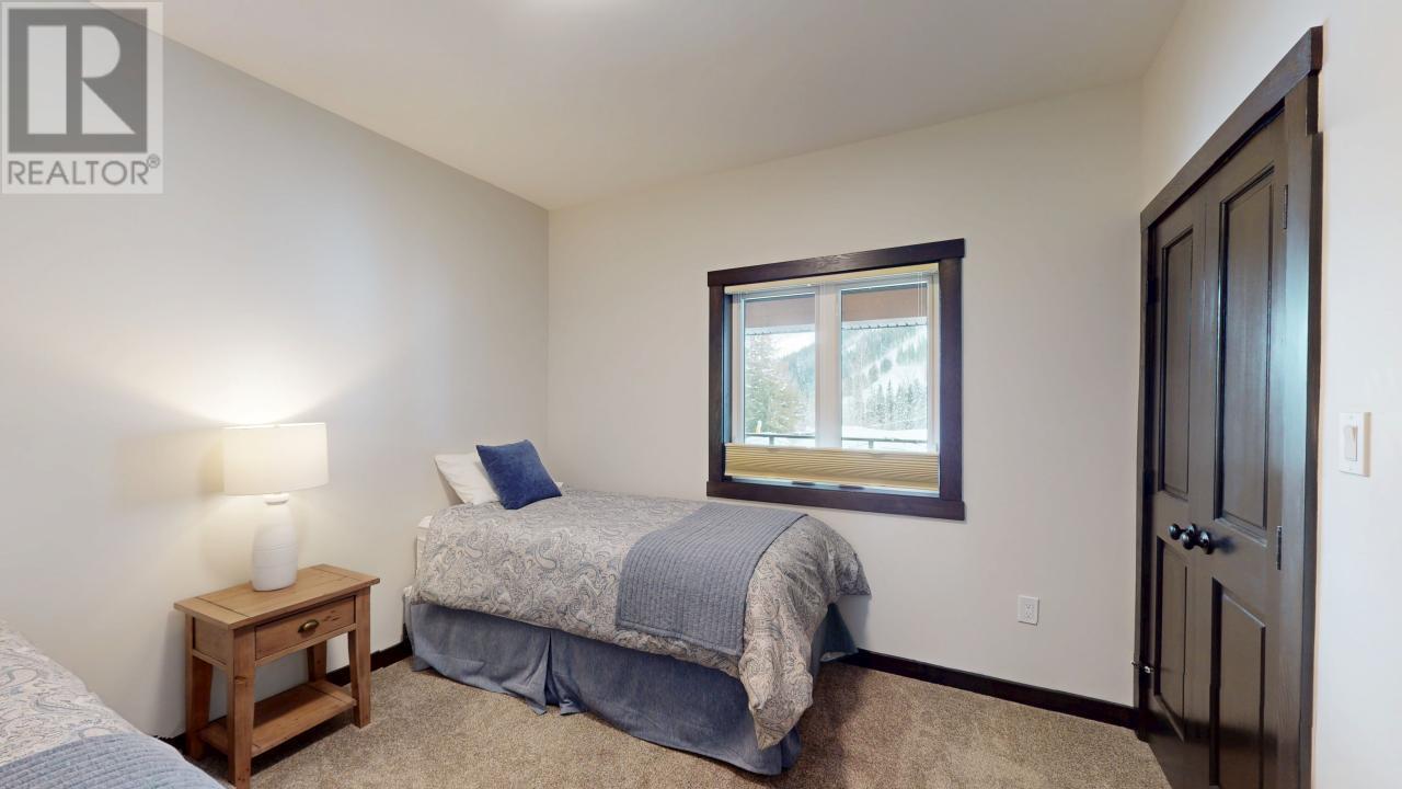 2001 Crest Road Unit# B, Rossland, British Columbia  V0G 1Y0 - Photo 33 - 10336167