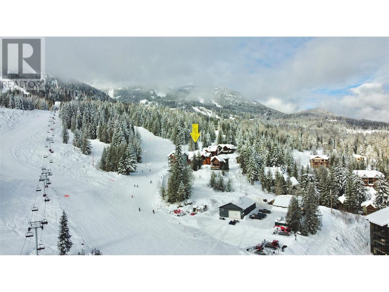 2001 Crest Road Unit# B, Rossland, British Columbia  V0G 1Y0 - Photo 4 - 10336167