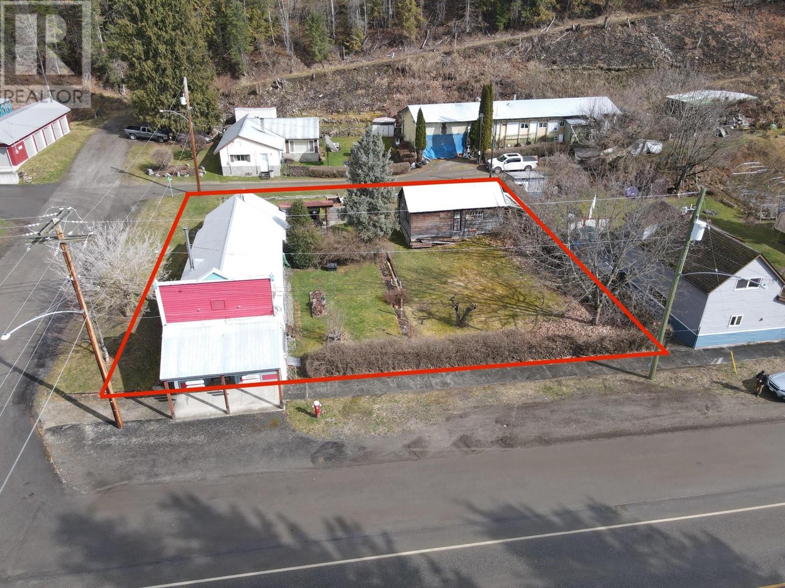 124 Lake Avenue, Silverton, British Columbia  V0G 1S0 - Photo 4 - 10336864