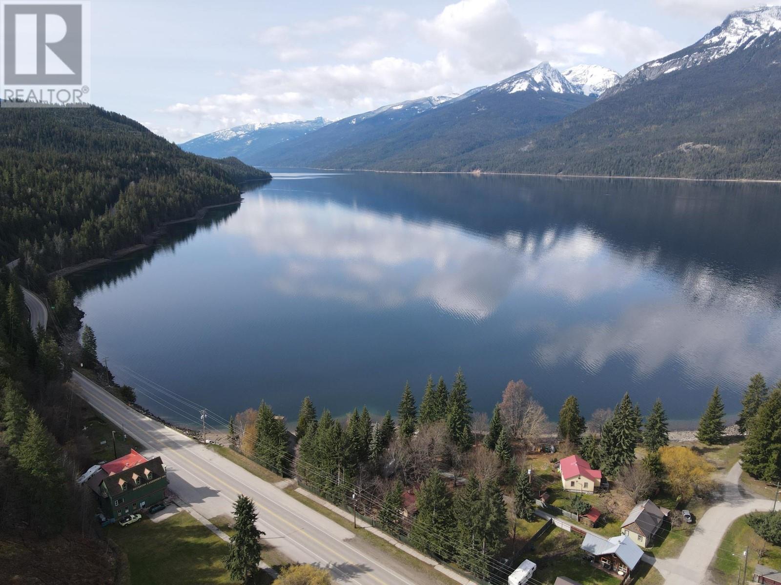 124 Lake Avenue, Silverton, British Columbia  V0G 1S0 - Photo 5 - 10336864